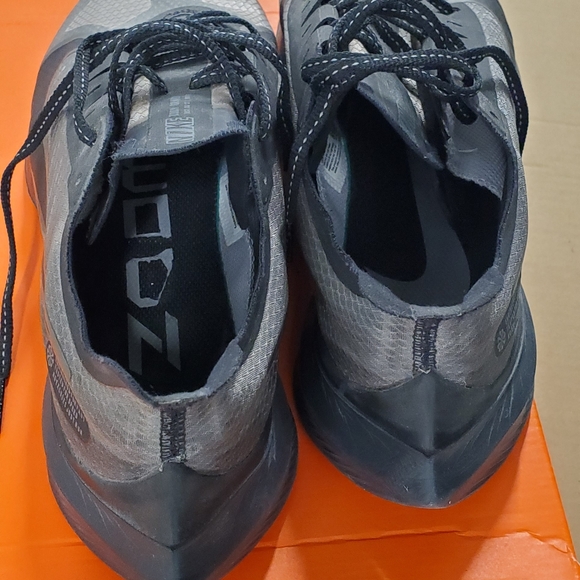 I have multiple pairs and need to downsize. Moving - Picture 2 of 6